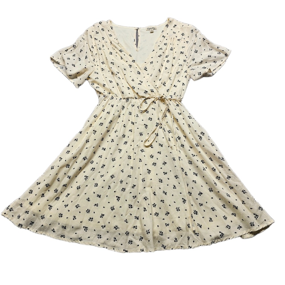 Camellia Fit & Flare Dress Womens Small Cream Black Floral Wrap V-Neck Tie Waist